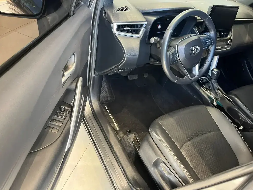 galeria Corolla Cross