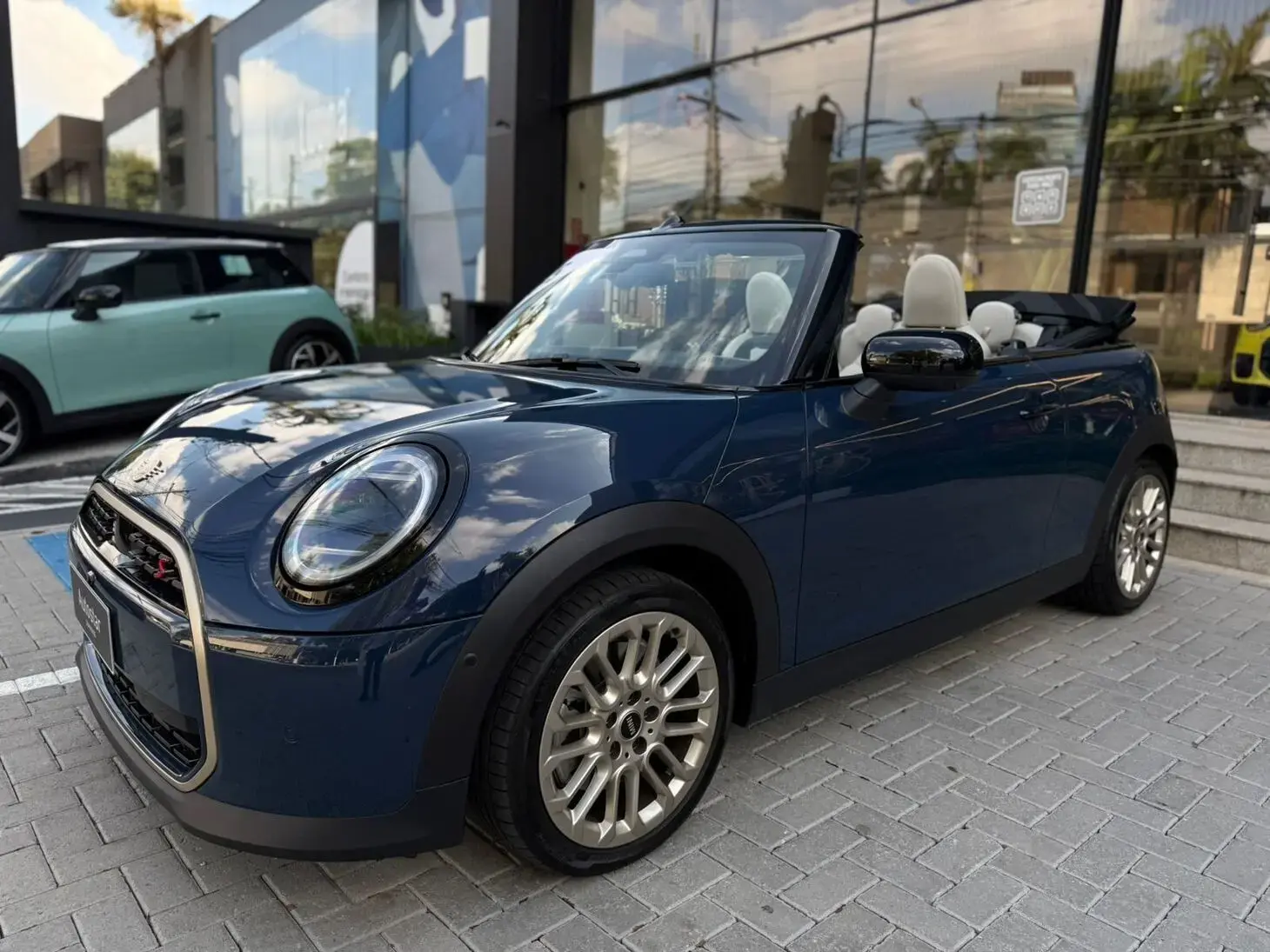 galeria Cooper Cabrio