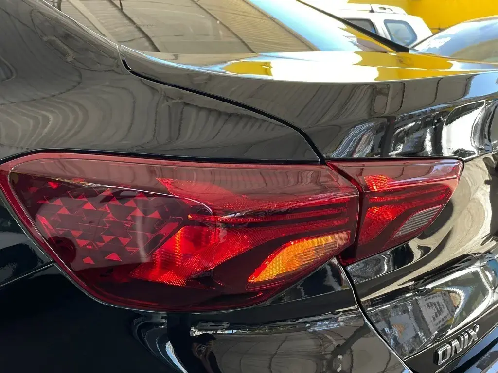galeria ONIX SEDAN