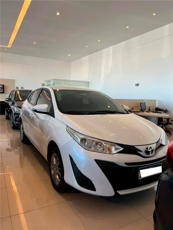 galeria YARIS