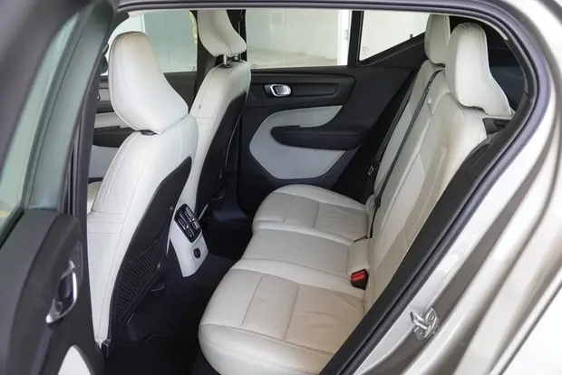 Volvo XC40 1.5 T5 RECHARGE INSCRIPTION GEARTRONIC