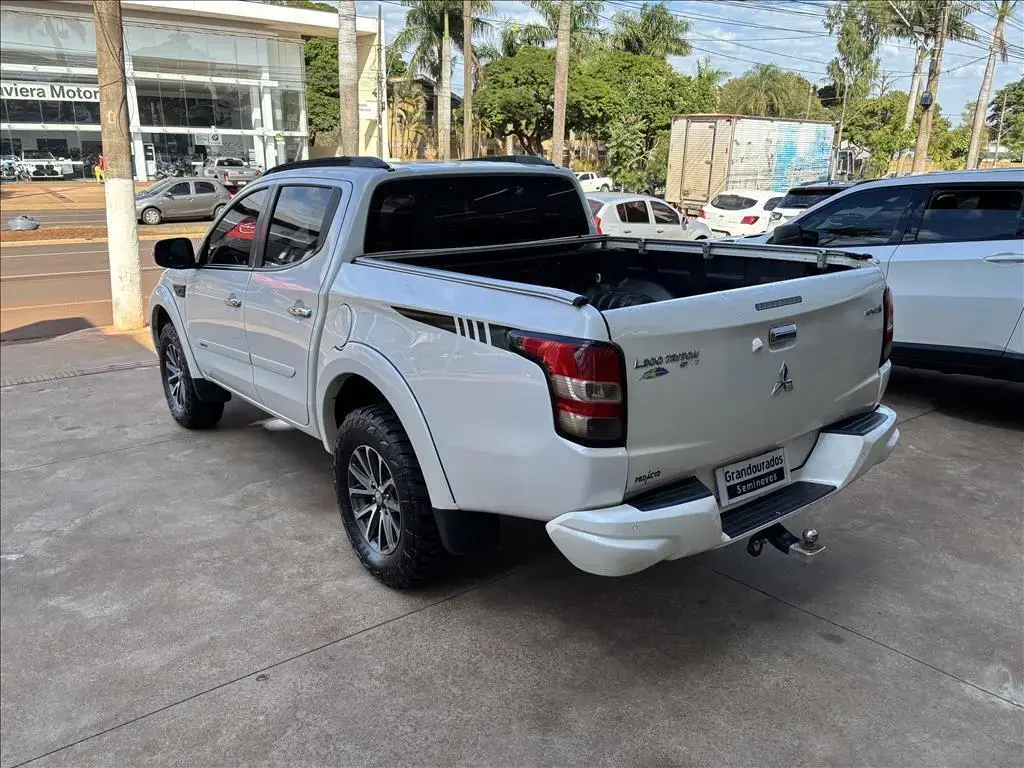 galeria L200 TRITON