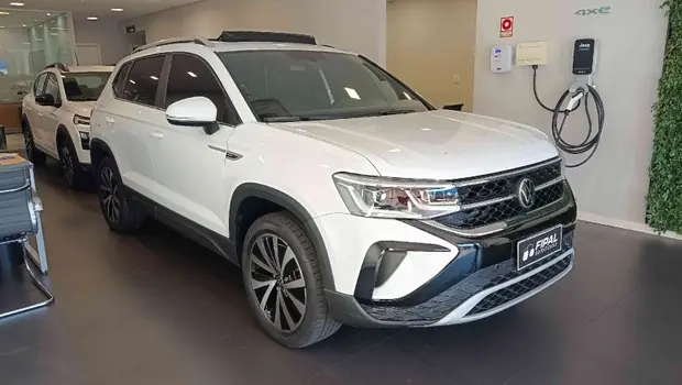 Volkswagen TAOS 1.4 250 TSI TOTAL FLEX HIGHLINE AUTOMÁTICO