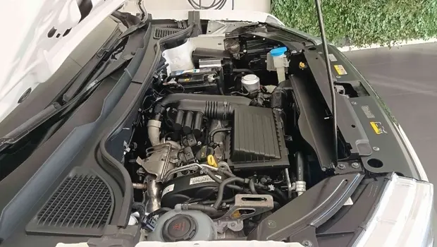 Volkswagen TAOS 1.4 250 TSI TOTAL FLEX HIGHLINE AUTOMÁTICO