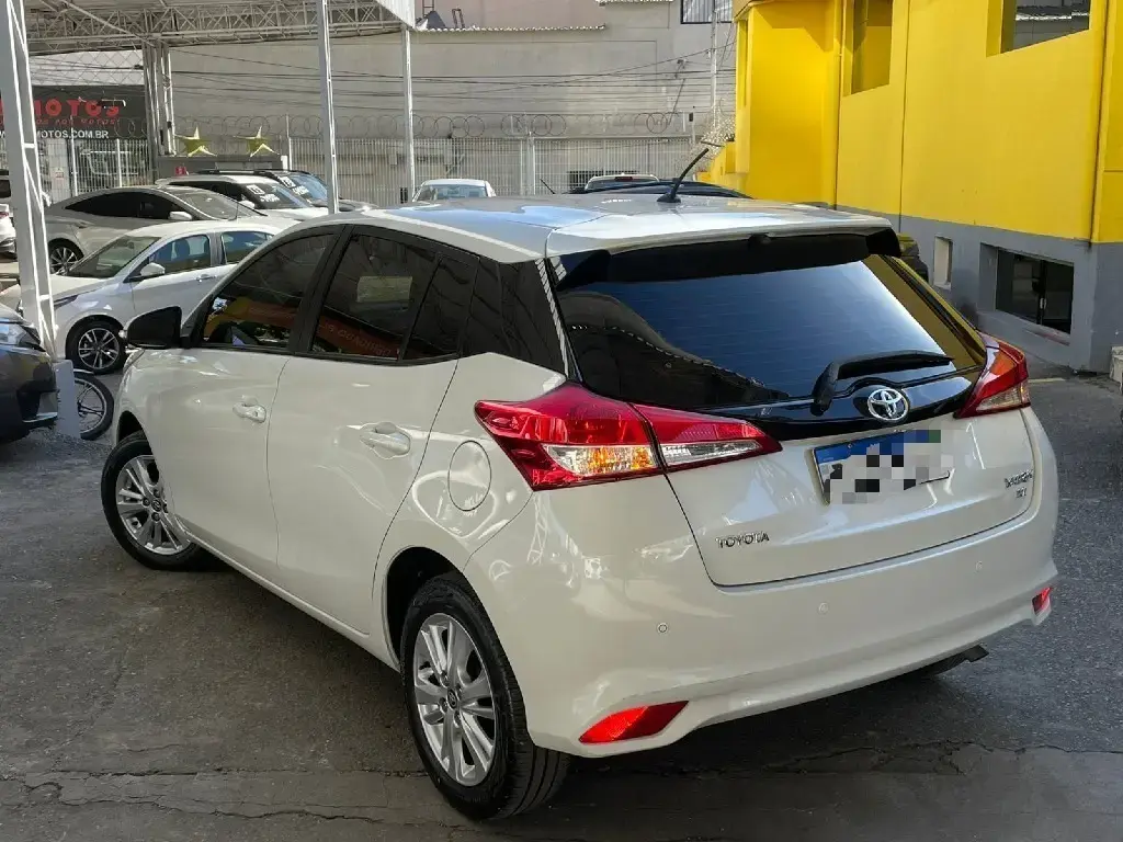 galeria YARIS