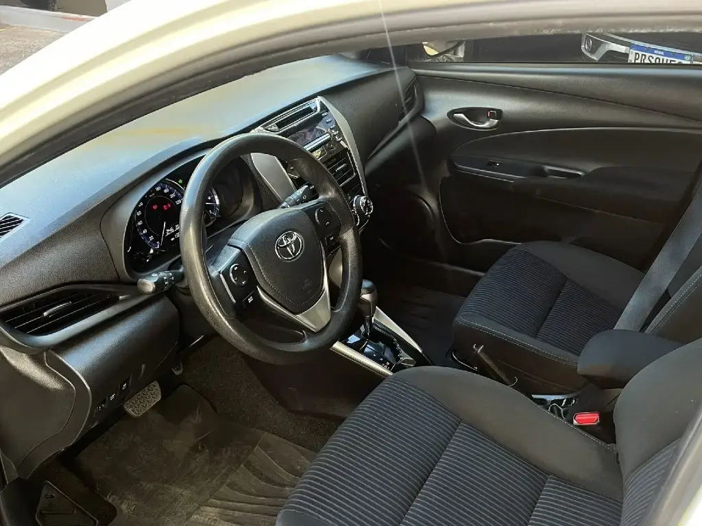 galeria YARIS