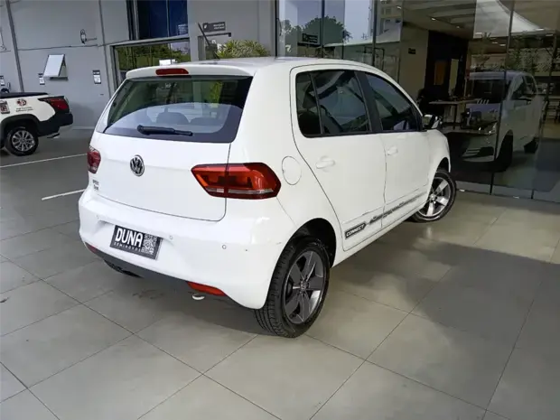Volkswagen FOX 1.6 MSI TOTAL FLEX CONNECT 4P MANUAL