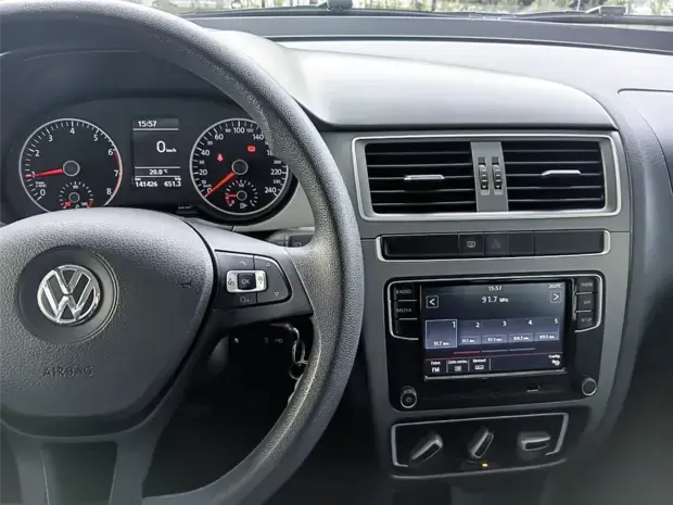 Volkswagen FOX 1.6 MSI TOTAL FLEX CONNECT 4P MANUAL