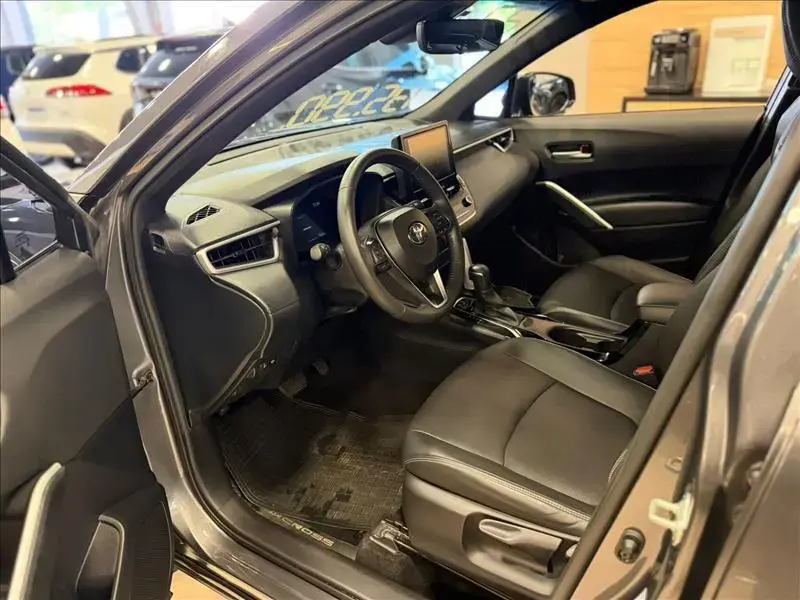 galeria COROLLA CROSS