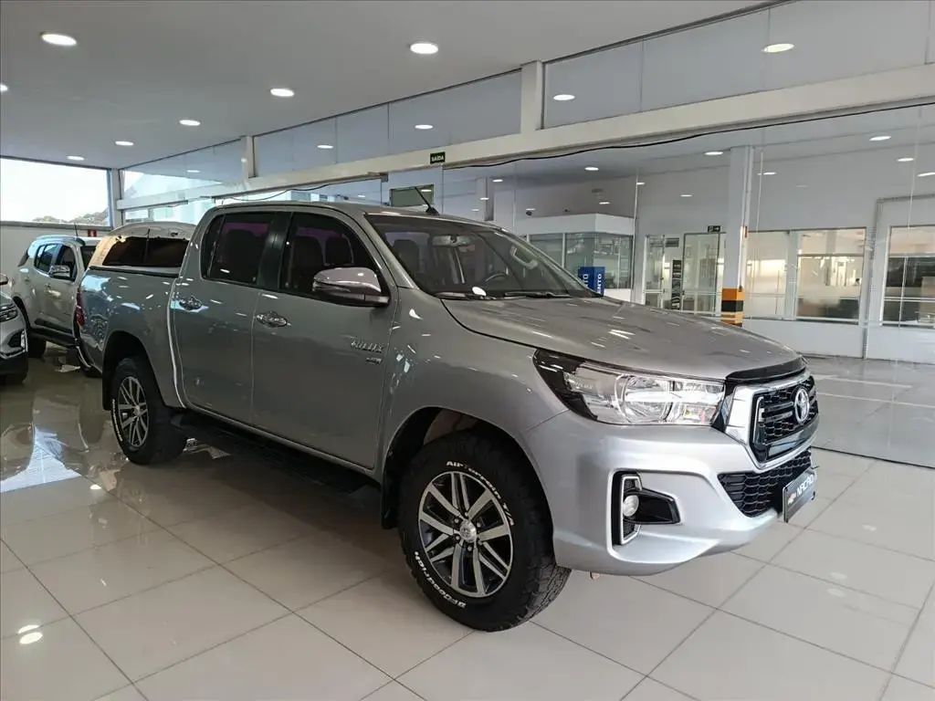 galeria HILUX