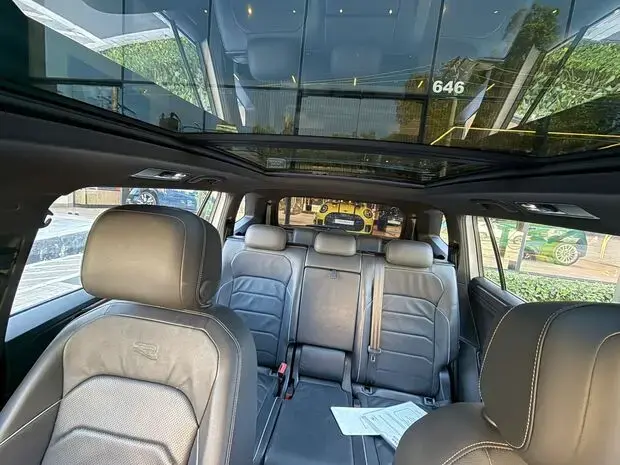 Volkswagen Tiguan 2.0 350 TSI Allspace R-Line 4WD