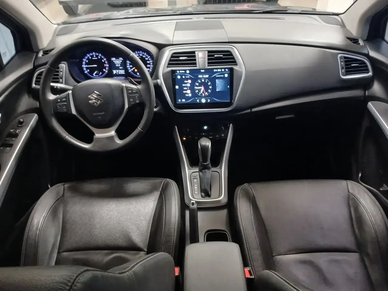 galeria S-Cross