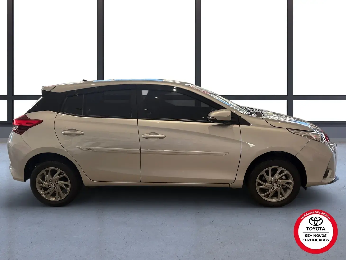 galeria Yaris