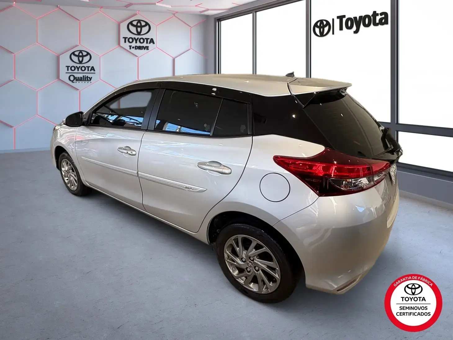 galeria Yaris