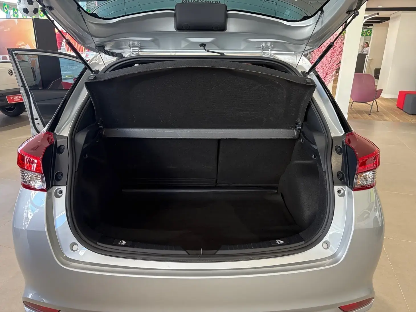 galeria Yaris