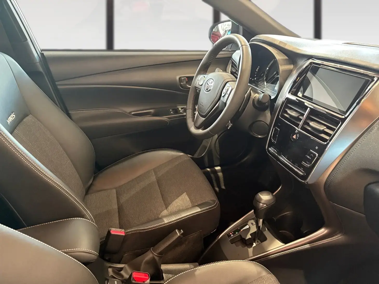 galeria Yaris