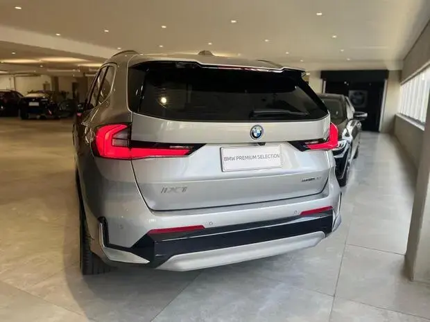 Bmw iX1 eDrive20 X Line (Aut.) (Elétrico)