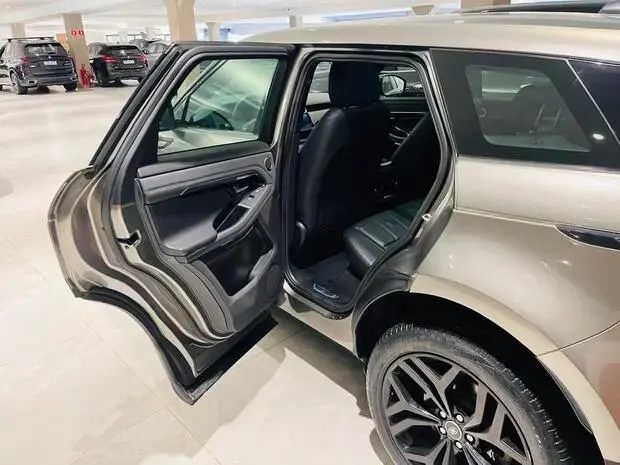Land Rover Range Rover Evoque Dynamic P240 HSE AWD (Aut)