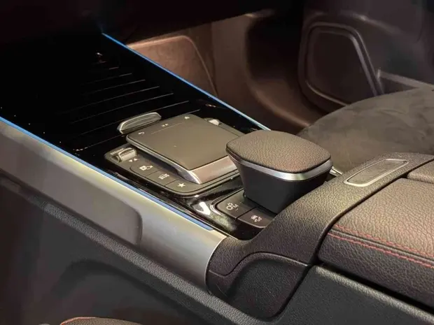 Mercedes Benz GLB 35 AMG 2.0 CGI GASOLINA 4MATIC SPEEDSHIFT