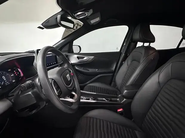 Fiat Fastback Impetus Turbo 200 (Flex) (Aut)