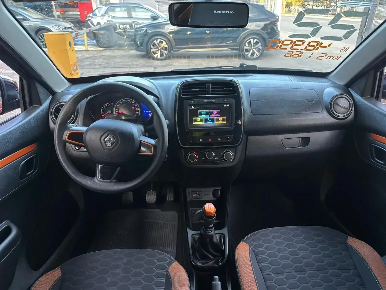galeria Kwid