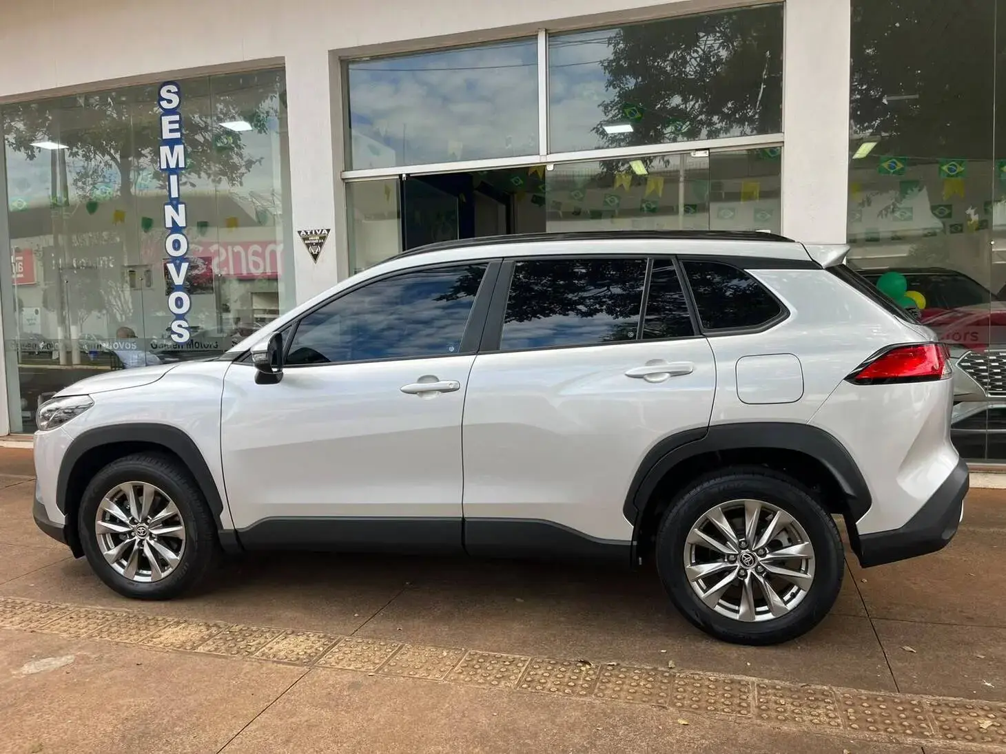 galeria COROLLA CROSS