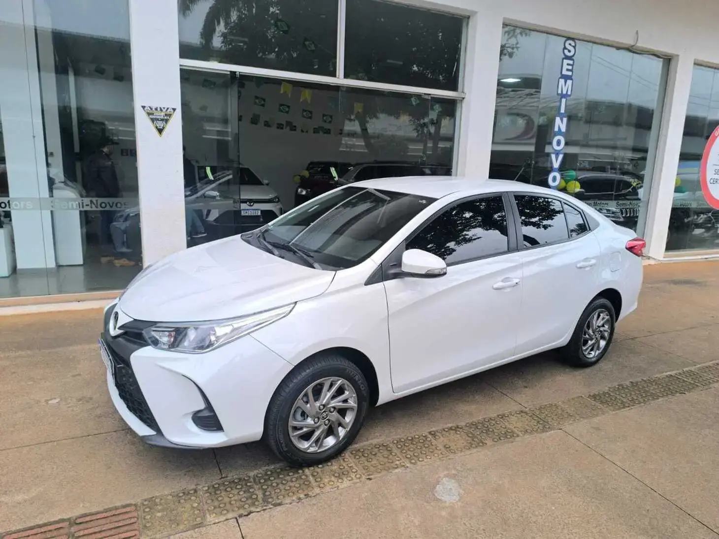 galeria YARIS
