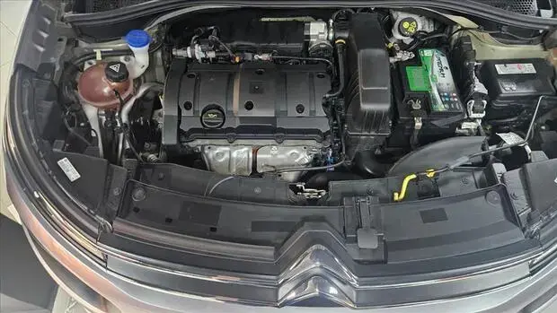 Citroën C4 CACTUS 1.6 VTI 120 FLEX FEEL PACK EAT6