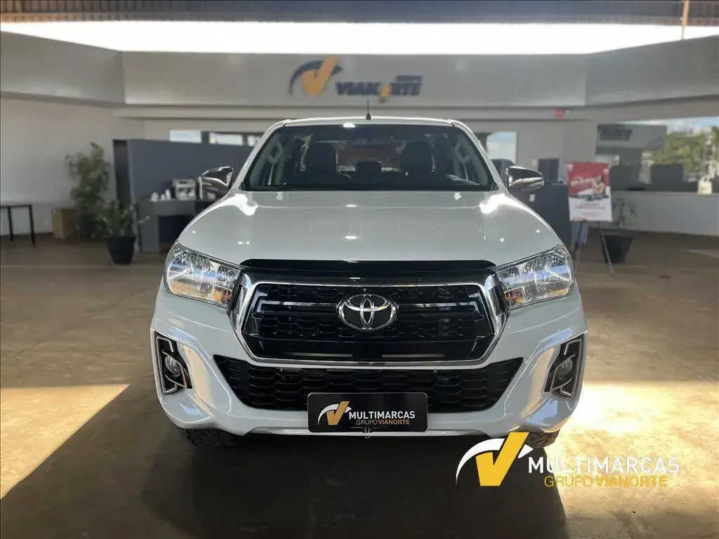 galeria HILUX