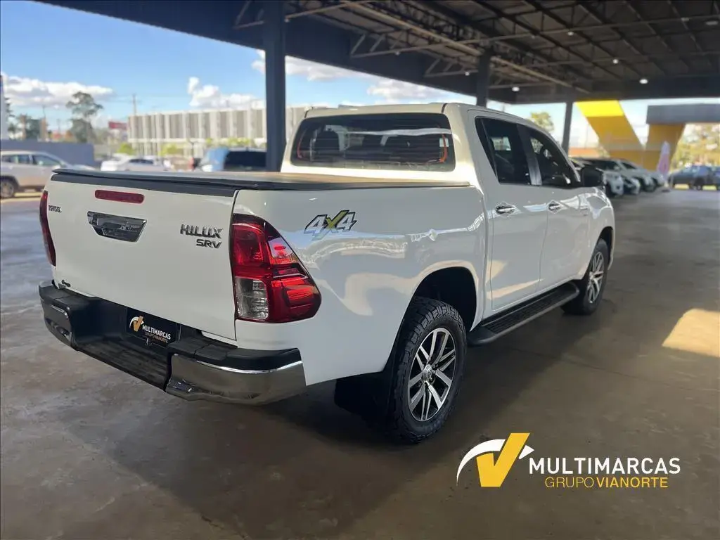 galeria HILUX