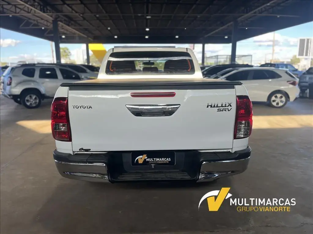 galeria HILUX
