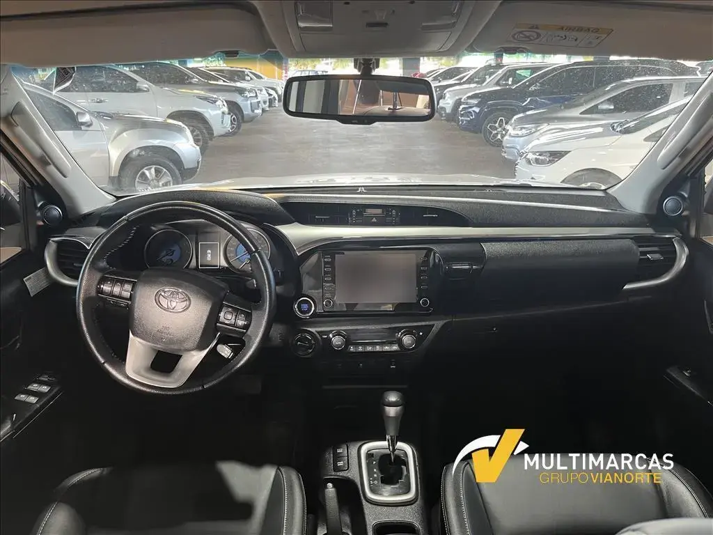 galeria HILUX
