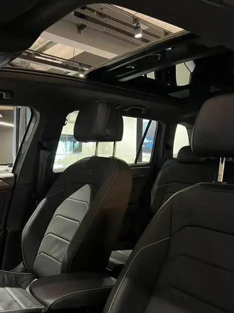 Volkswagen Tiguan 2.0 350 TSI Allspace R-Line 4WD