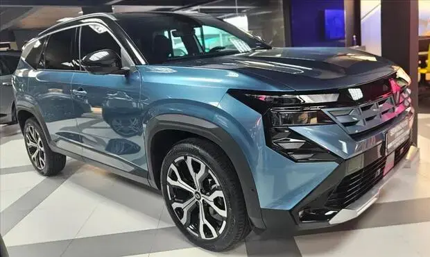 Renault BOREAL 1.3 TCE FLEX ICONIC EDC