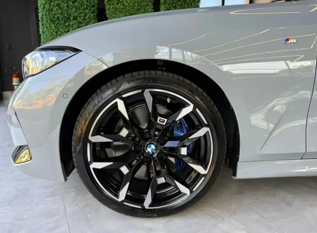 galeria 320i