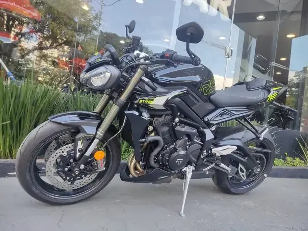 Triumph Street Triple 765 RS