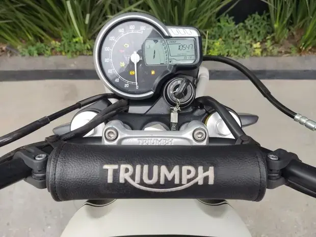 Triumph Scrambler 400 X ABS