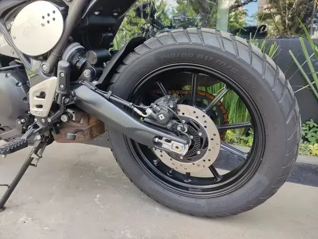 Triumph Scrambler 400 X ABS