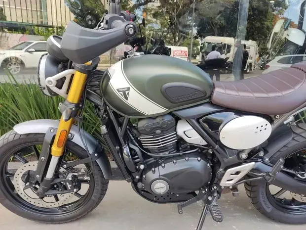 Triumph Scrambler 400 X ABS