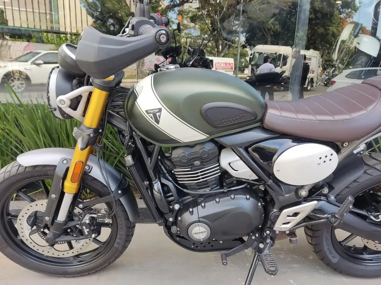 galeria Scrambler 400 X