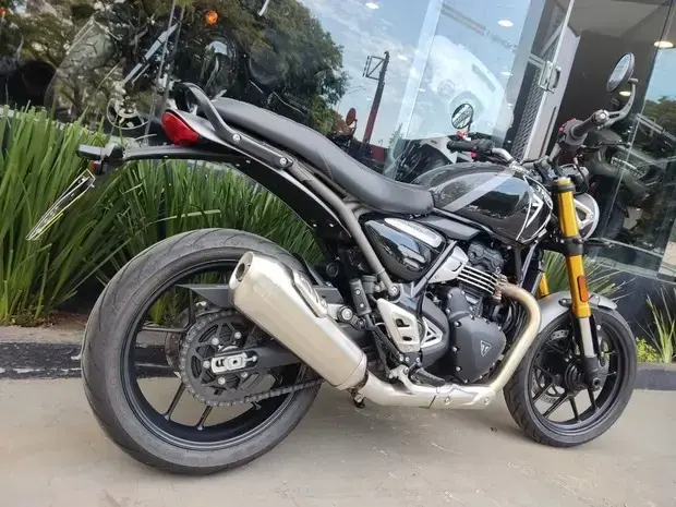 Triumph Speed 400 ABS