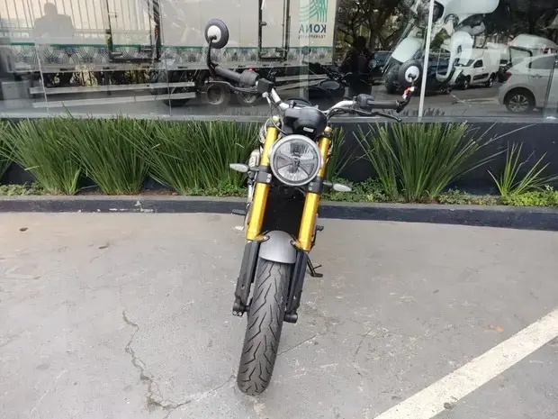 Triumph Speed 400 ABS