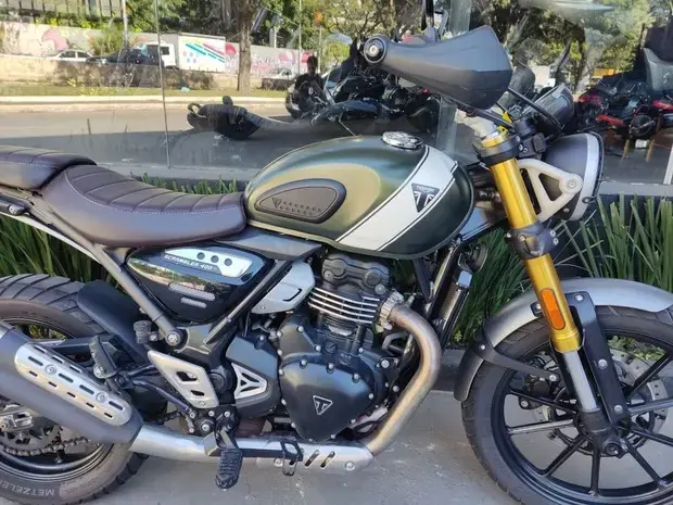 Triumph Scrambler 400 X ABS