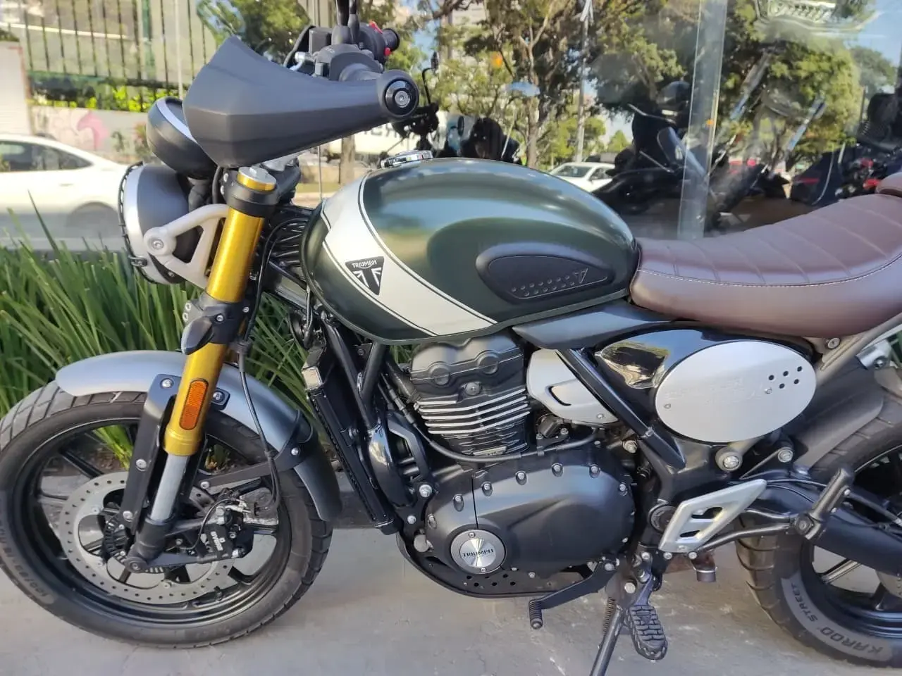 galeria Scrambler 400 X