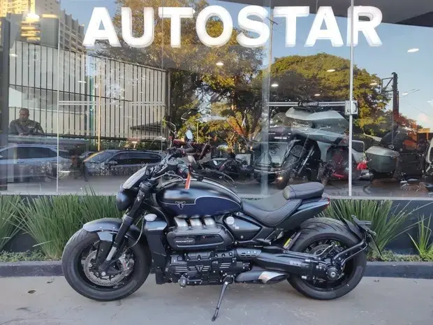 Triumph Rocket 3 Storm GT