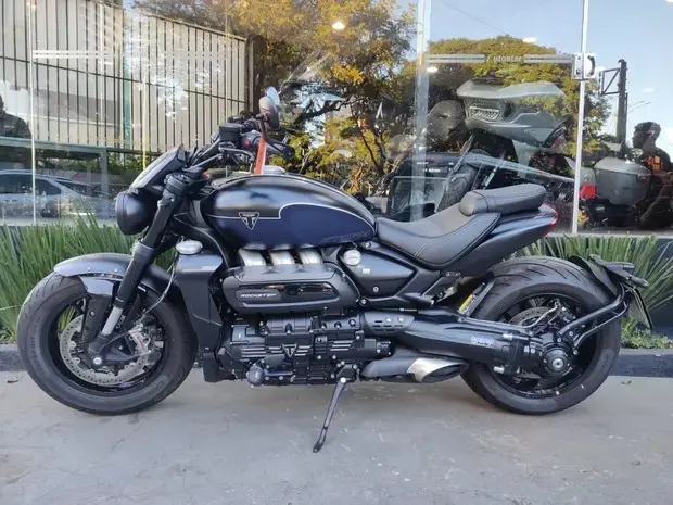 Triumph Rocket 3 Storm GT