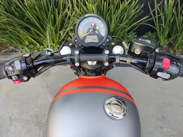 Triumph Bonneville Bobber ABS