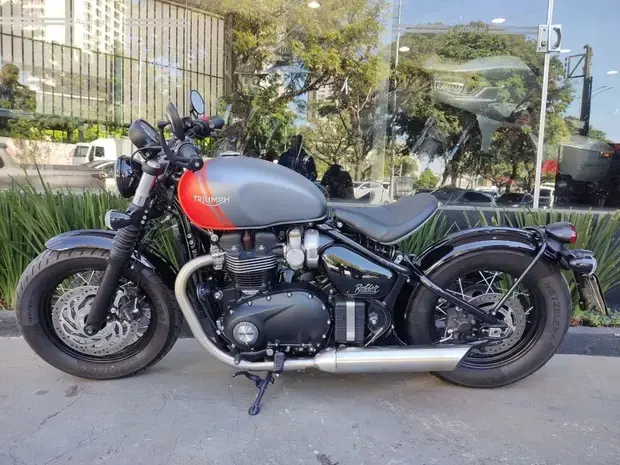 Triumph Bonneville Bobber ABS