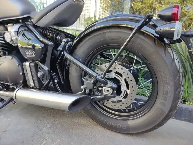 Triumph Bonneville Bobber ABS