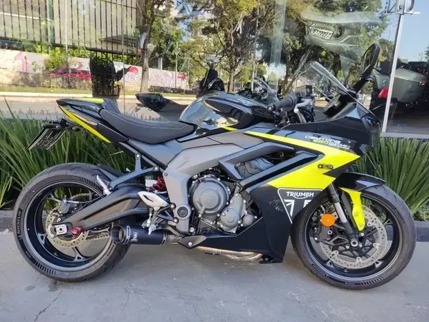 Triumph Daytona 660 ABS